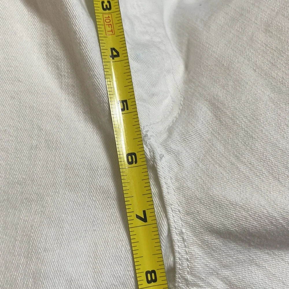 Cache Mid Rise White Jean Capris - Picture 12 of 13
